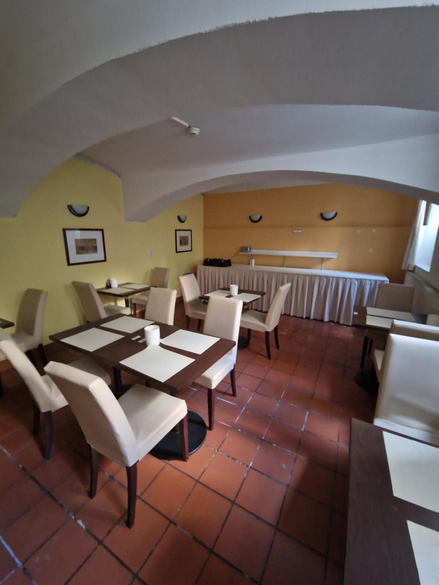 Amelie Aparthotel *