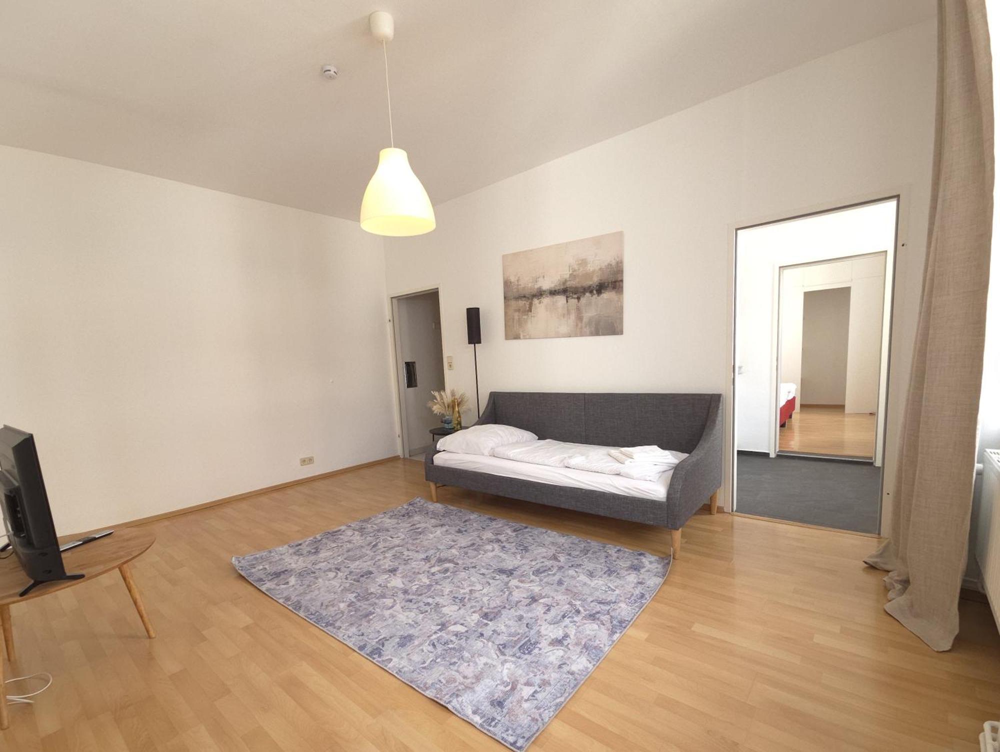 Amelie Aparthotel